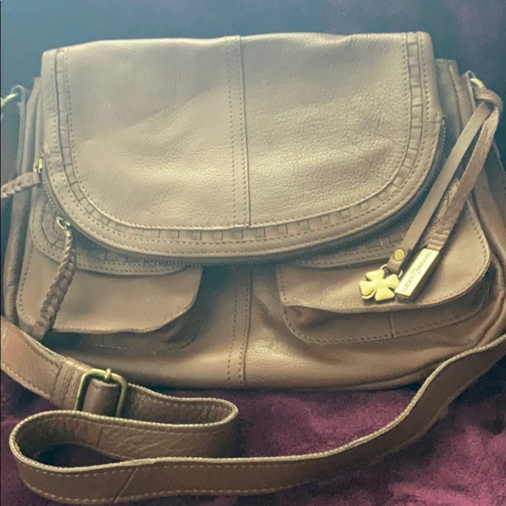 Lucky crossbody